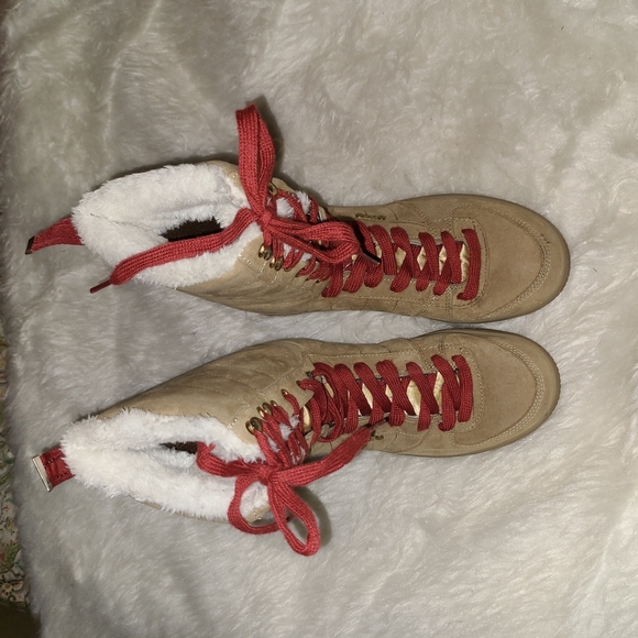 VK Size 9 Tan Fabric Sneaker Booties - Picture 2 of 8